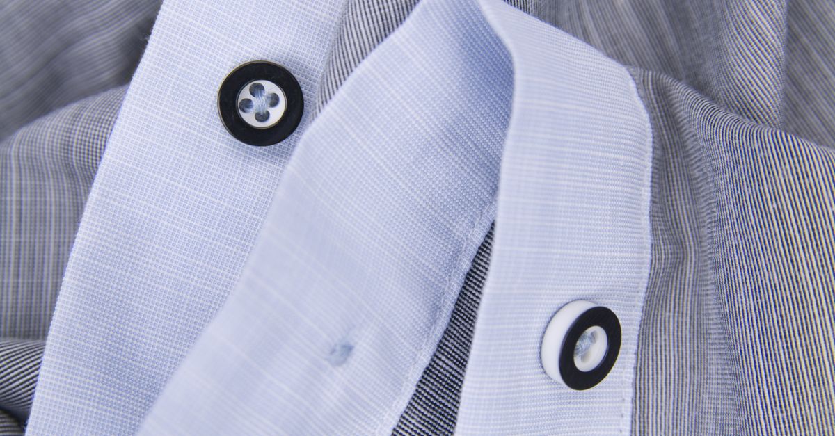 Cómo quitar manchas de grasa de la ropa: guía según el tejido y el tipo de mancha