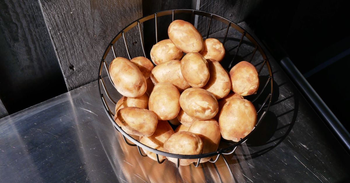 Cómo guardar las patatas para que no germinen