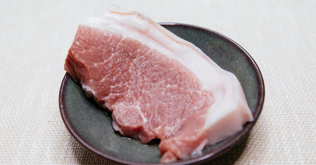 La nevera es la forma más segura de descongelar carne